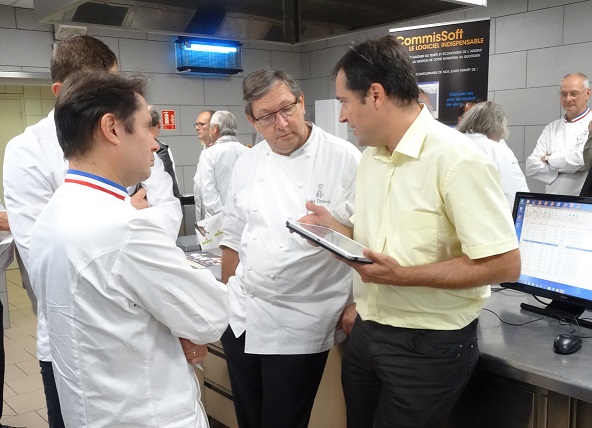 Laurent DUCHENE, Meilleur Ouvrier de France Pâtissier, Bernard PROOT, Chef Pâtissier et Olivier FAIVRE